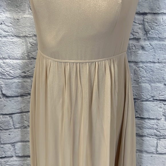 Bella Bridesmaids | BB100LS | in palomino gold | Long Dress size 0 - Picture 7 of 13